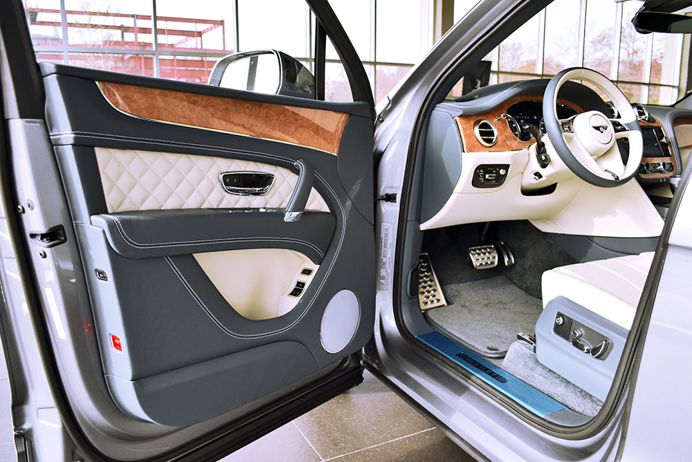 Used 2017 Bentley Bentayga | St. Petersburg, FL