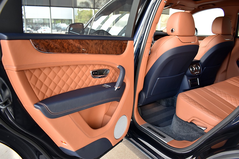 Used 2017 Bentley Bentayga Signature Edition | St. Petersburg, FL