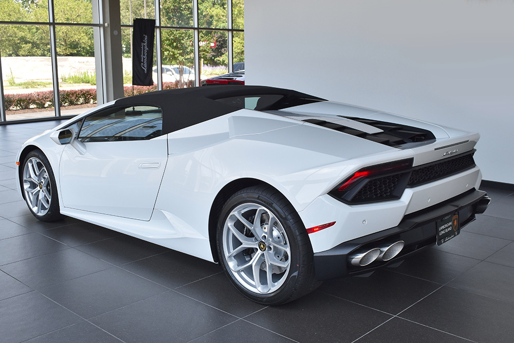 Used 2017 Lamborghini Huracan RWD Spyder | St. Petersburg, FL
