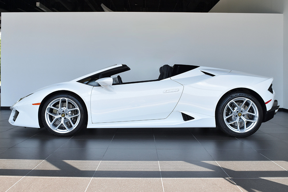 Used 2017 Lamborghini Huracan RWD Spyder | St. Petersburg, FL