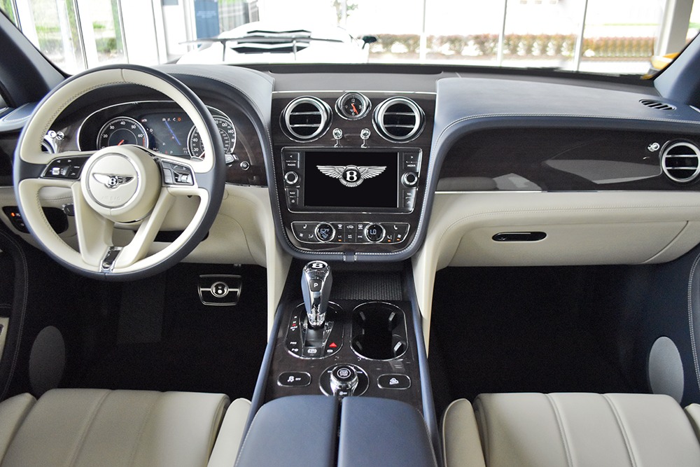 Used 2018 Bentley Bentayga Onyx Edition | St. Petersburg, FL