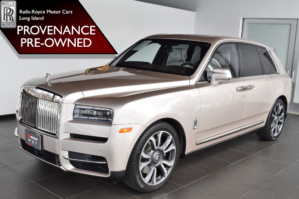 Chiêm ngưỡng RollsRoyce Cullinan Black Badge với ngoại thất màu trắng cực  độc