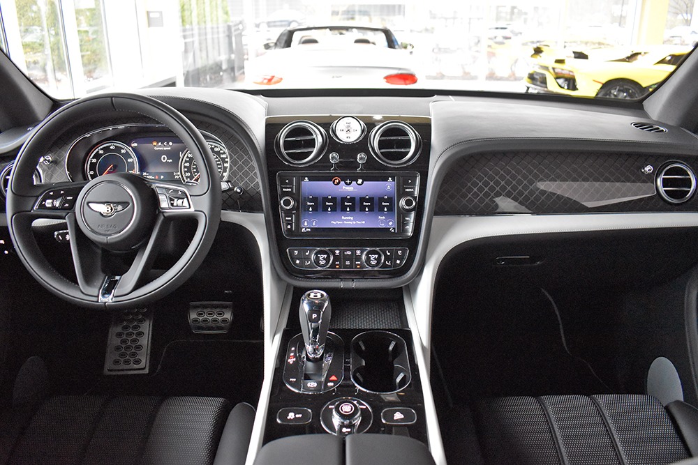 New 2020 Bentley Bentayga V8 Design Series | St. Petersburg, FL