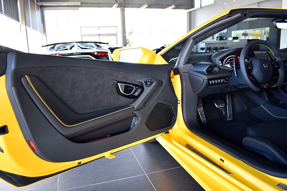 New 2021 Lamborghini Huracan EVO RWD Spyder | St. Petersburg, FL