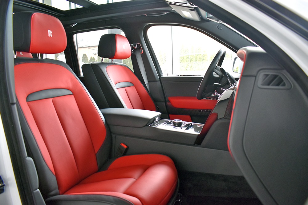New 2021 Rolls-Royce Cullinan Black Badge | St. Petersburg, FL