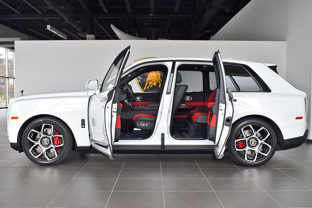 New 2021 Rolls-Royce Cullinan Black Badge | St. Petersburg, FL