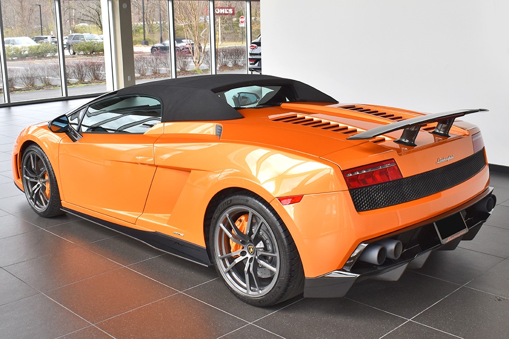 Used 2011 Lamborghini Gallardo LP 570-4 Spyder Performante | St. Petersburg, FL