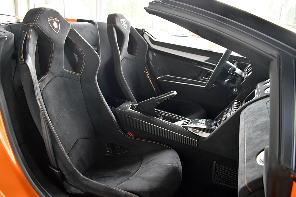 Used 2011 Lamborghini Gallardo LP 570-4 Spyder Performante | St. Petersburg, FL