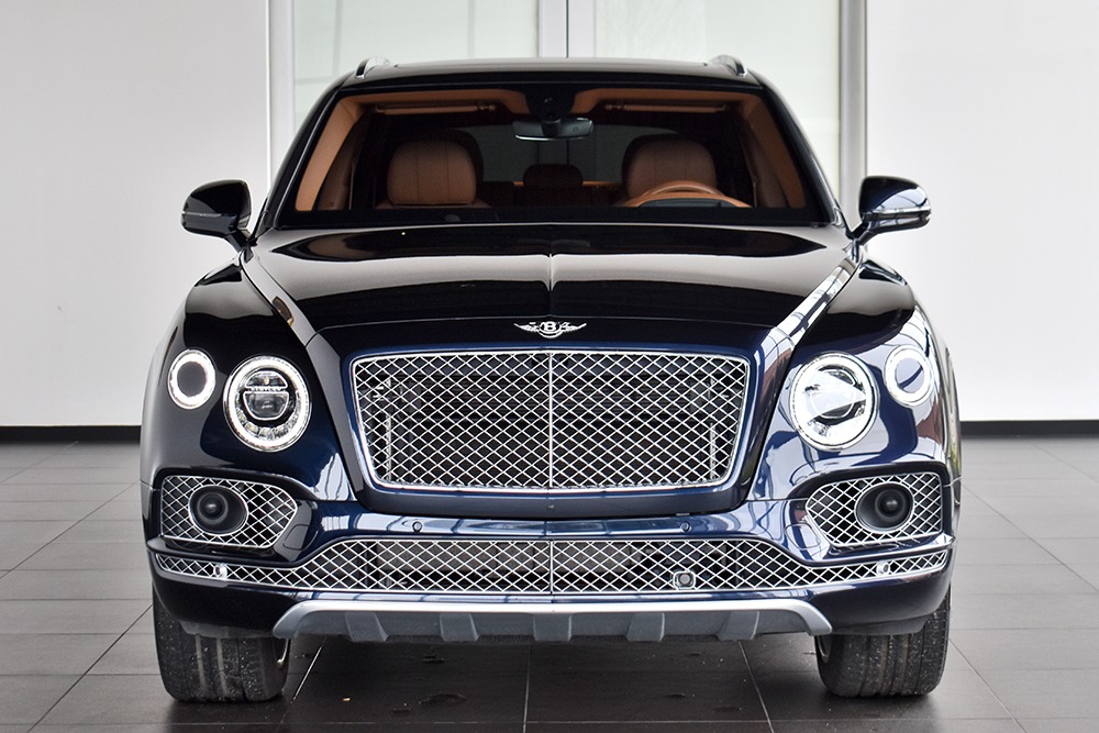 Used 2018 Bentley Bentayga W12 Signature Edition | St. Petersburg, FL