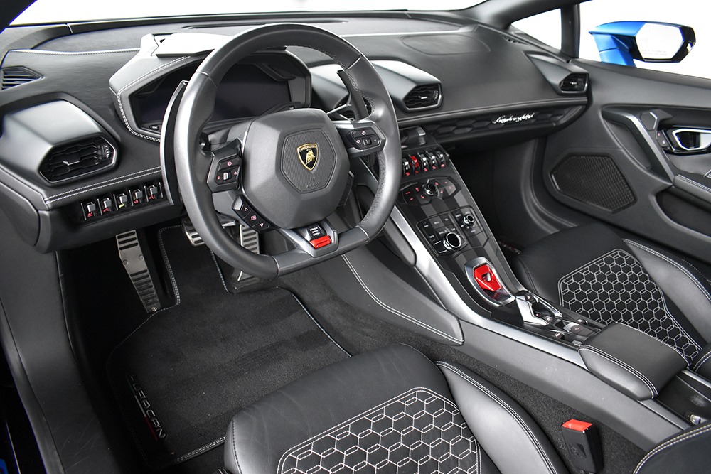 Used 2018 Lamborghini Huracan LP 580-2 Spyder | St. Petersburg, FL