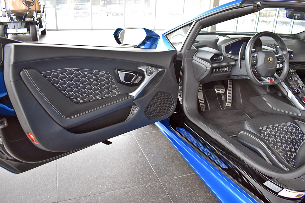Used 2018 Lamborghini Huracan LP 580-2 Spyder | St. Petersburg, FL