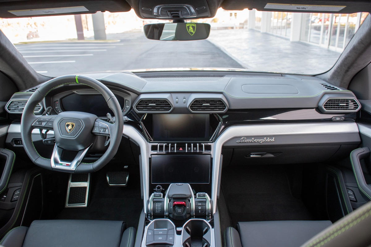 New 2021 Lamborghini Urus | St. Petersburg, FL
