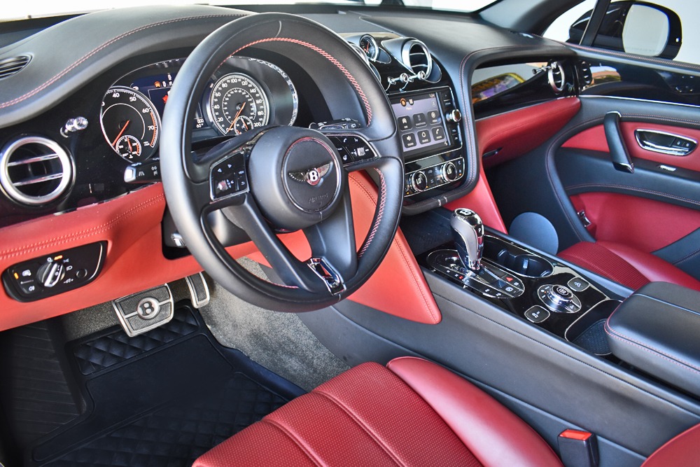 Used 2018 Bentley Bentayga Onyx Edition | St. Petersburg, FL