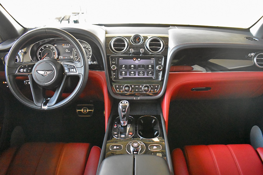 Used 2018 Bentley Bentayga Onyx Edition | St. Petersburg, FL
