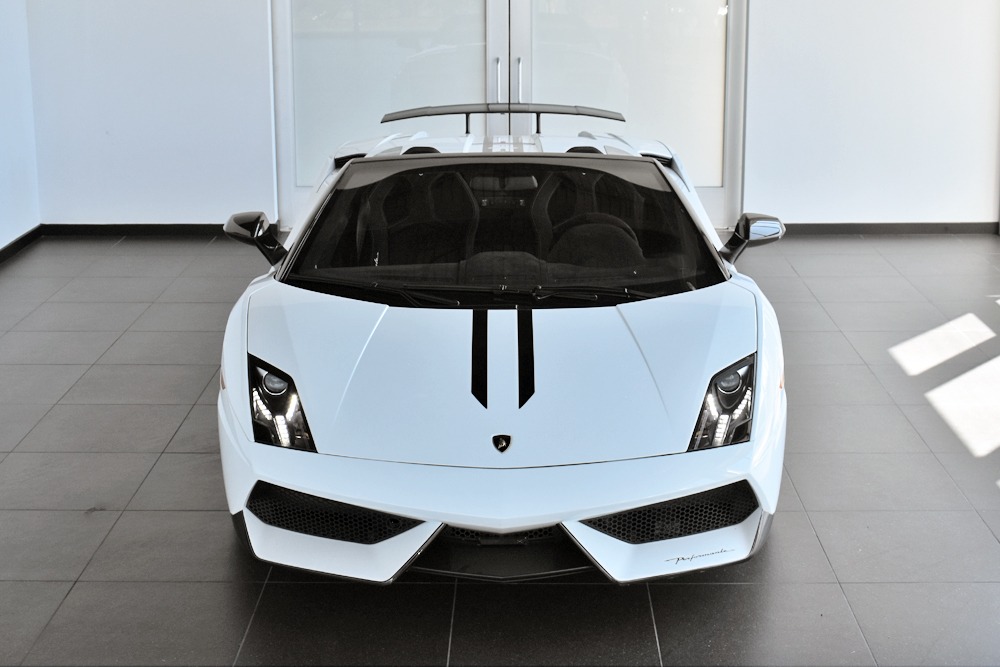 Used 2013 Lamborghini Gallardo LP 570-4 Spyder Performante | St. Petersburg, FL