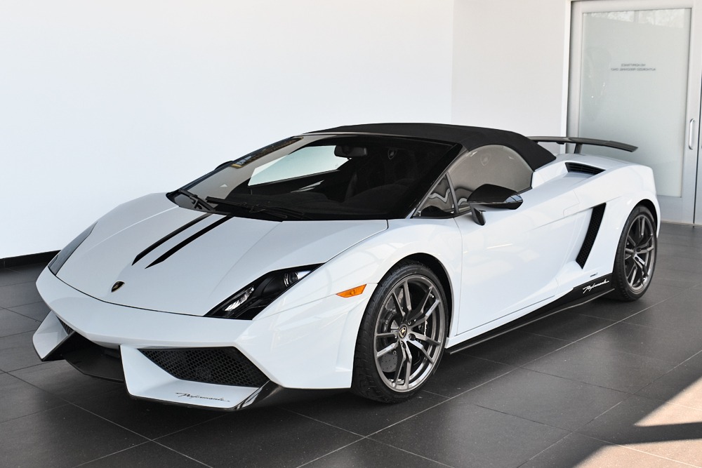 Used 2013 Lamborghini Gallardo LP 570-4 Spyder Performante | St. Petersburg, FL