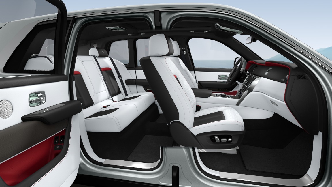 New 2022 Rolls-Royce Cullinan | St. Petersburg, FL