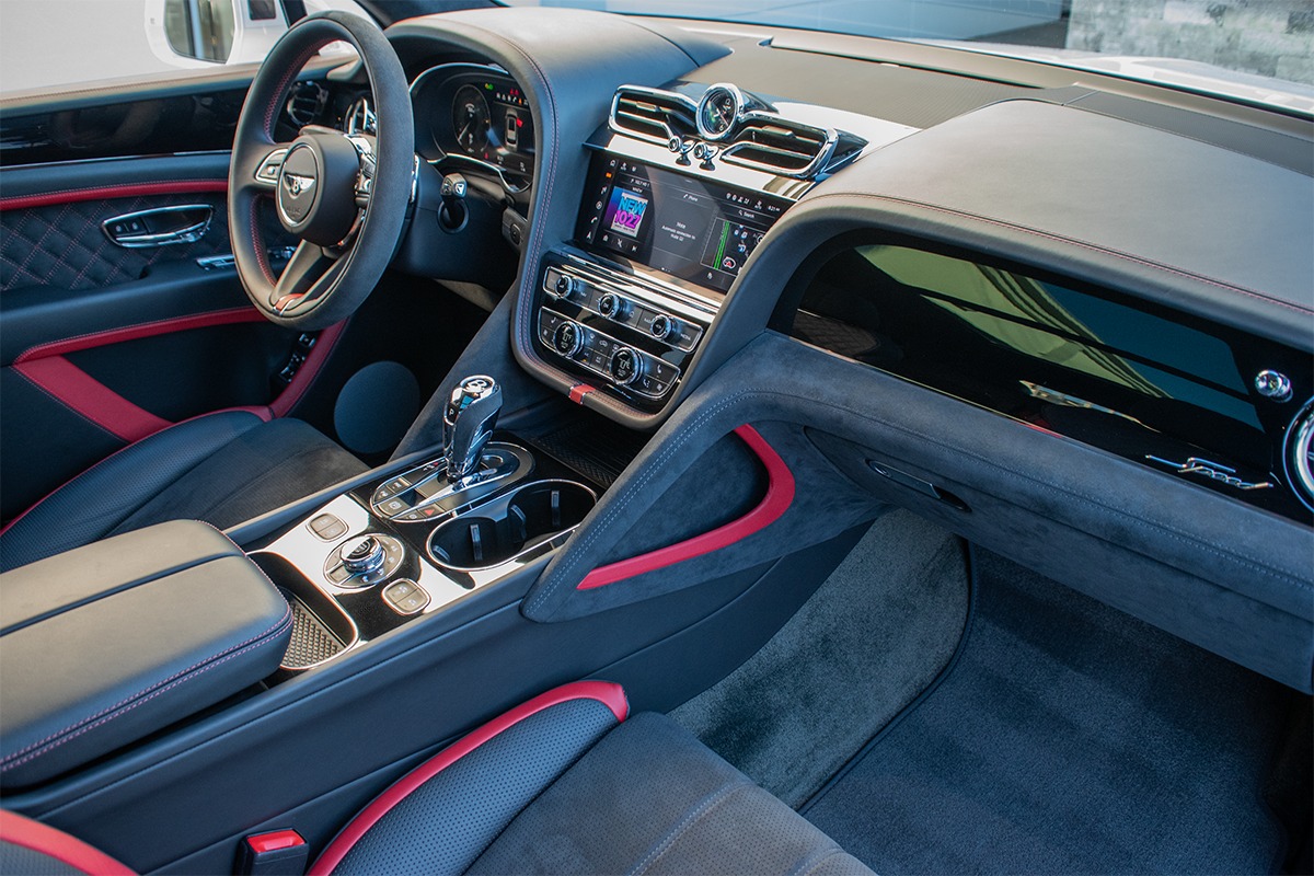 New 2022 Bentley Bentayga Speed | St. Petersburg, FL