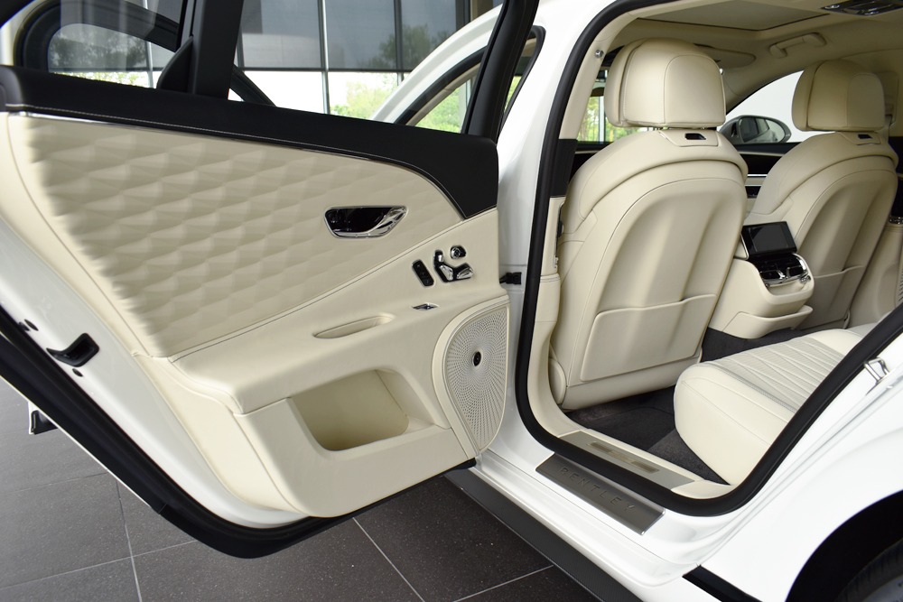 Used 2022 Bentley Flying Spur W12 | St. Petersburg, FL