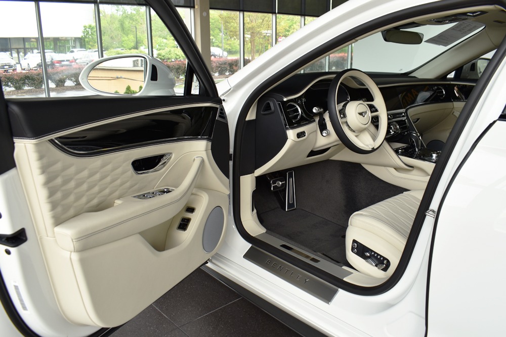 Used 2022 Bentley Flying Spur W12 | St. Petersburg, FL