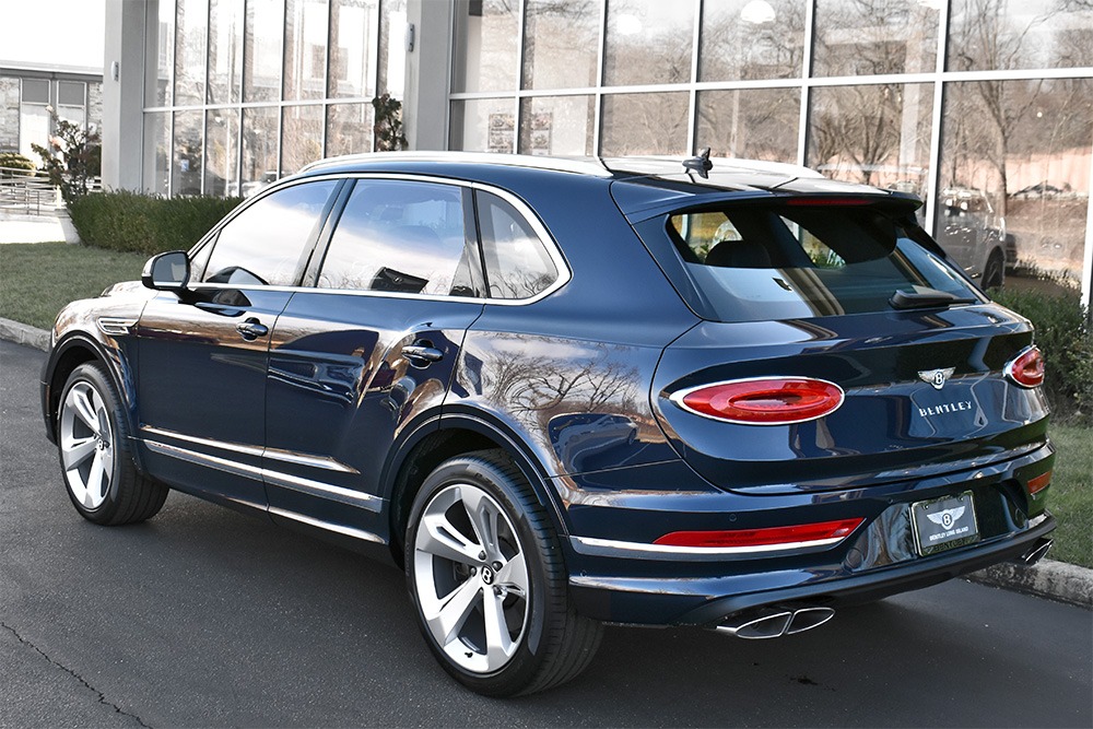 New 2023 Bentley Bentayga V8 V8 | St. Petersburg, FL