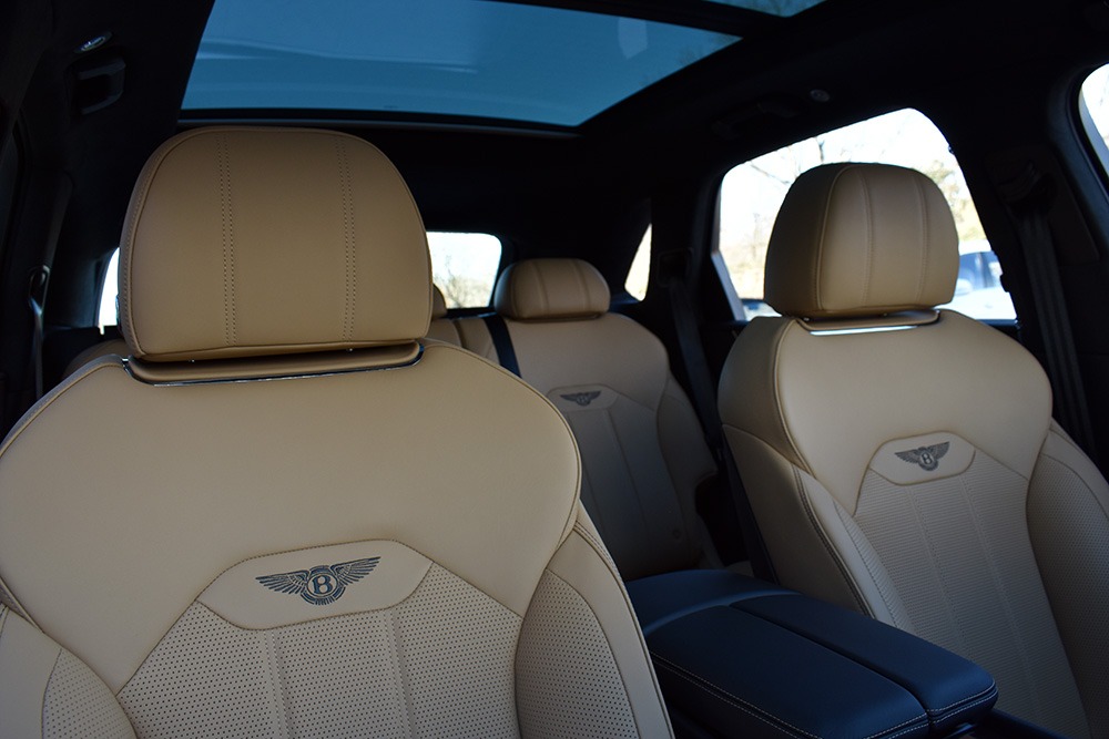 New 2023 Bentley Bentayga V8 V8 | St. Petersburg, FL