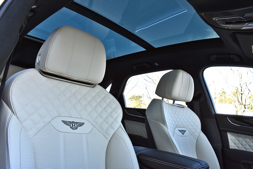 New 2023 Bentley Bentayga V8 Azure V8 | St. Petersburg, FL