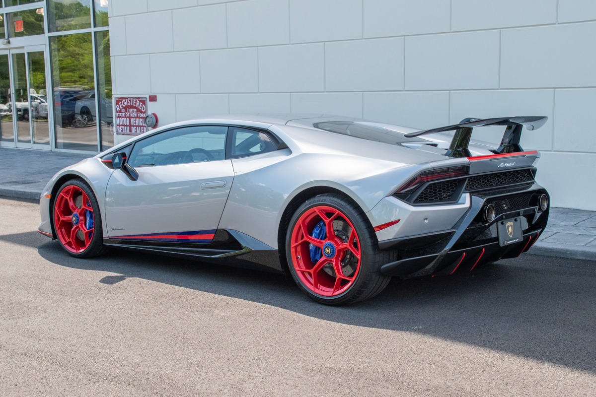 Used 2018 Lamborghini Huracan LP 640-4 Performante | St. Petersburg, FL