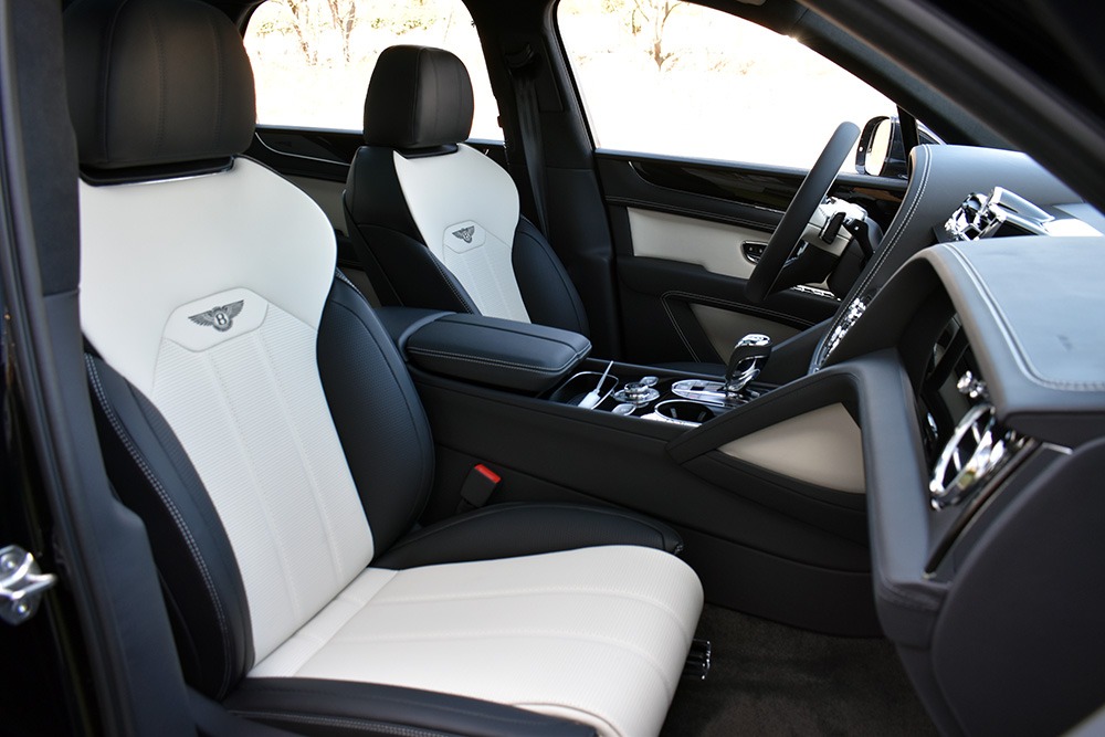 New 2023 Bentley Bentayga V8 V8 | St. Petersburg, FL