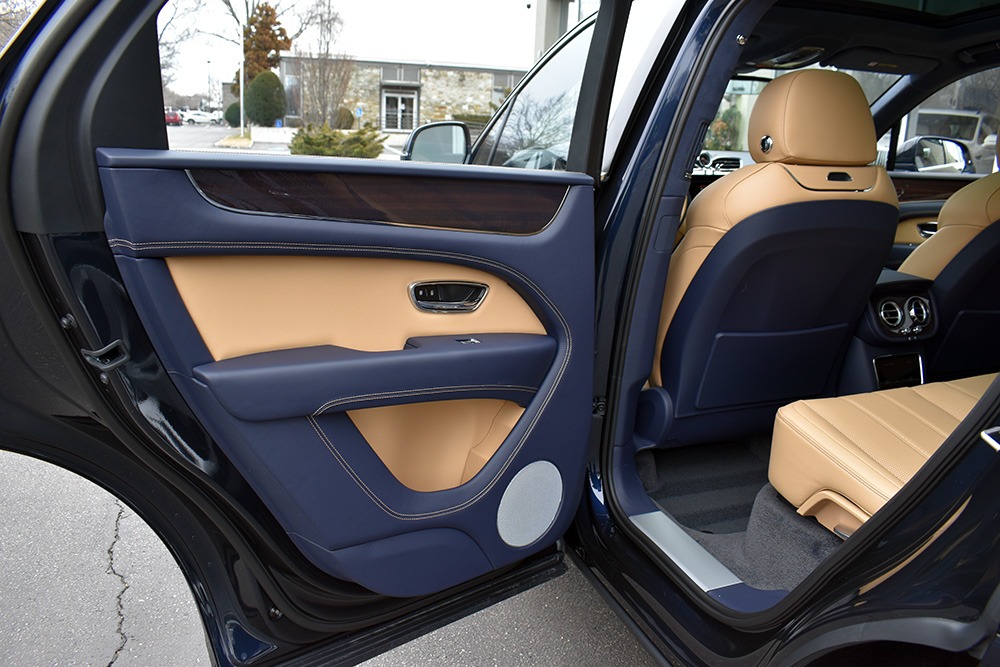 New 2023 Bentley Bentayga V8 V8 | St. Petersburg, FL