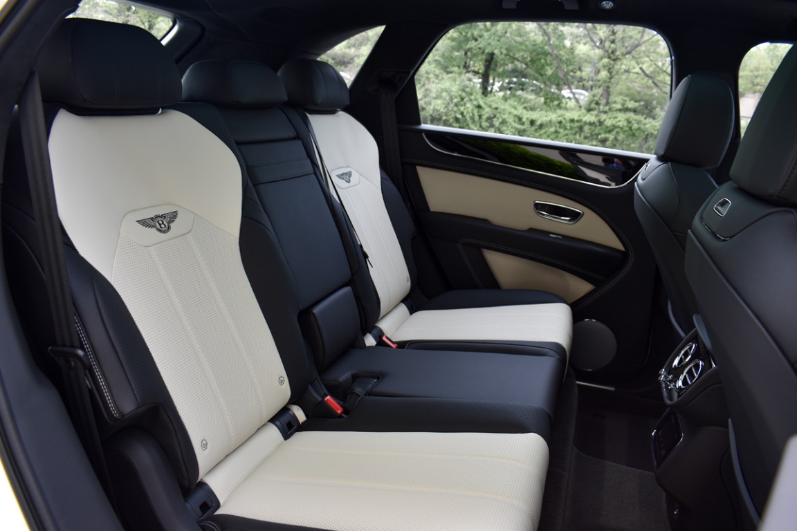 New 2023 Bentley Bentayga V8 | St. Petersburg, FL
