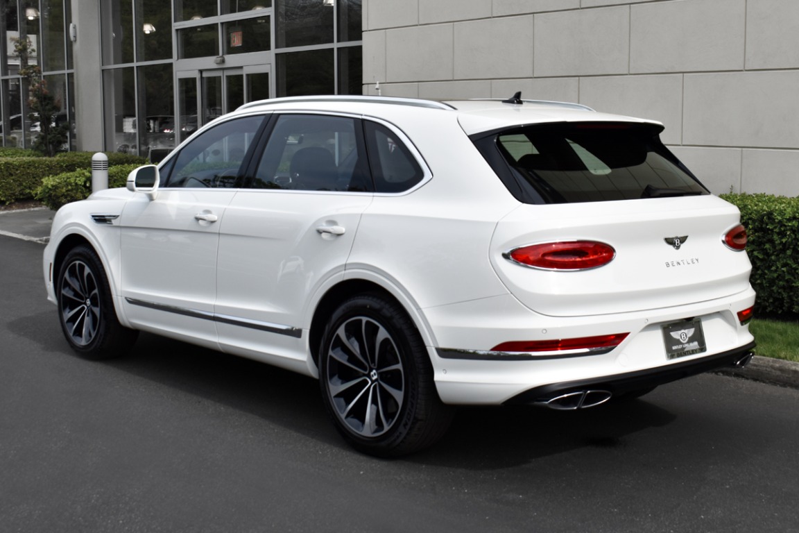 New 2023 Bentley Bentayga V8 | St. Petersburg, FL