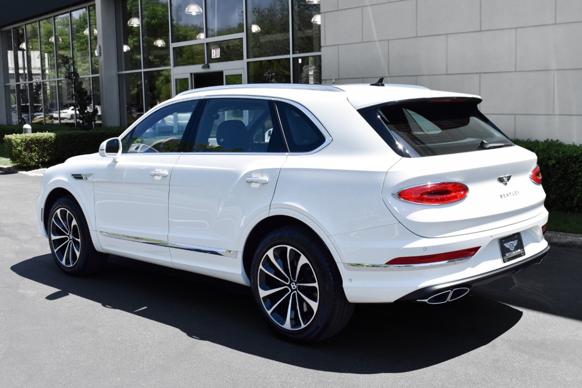 New 2023 Bentley Bentayga V8 | St. Petersburg, FL