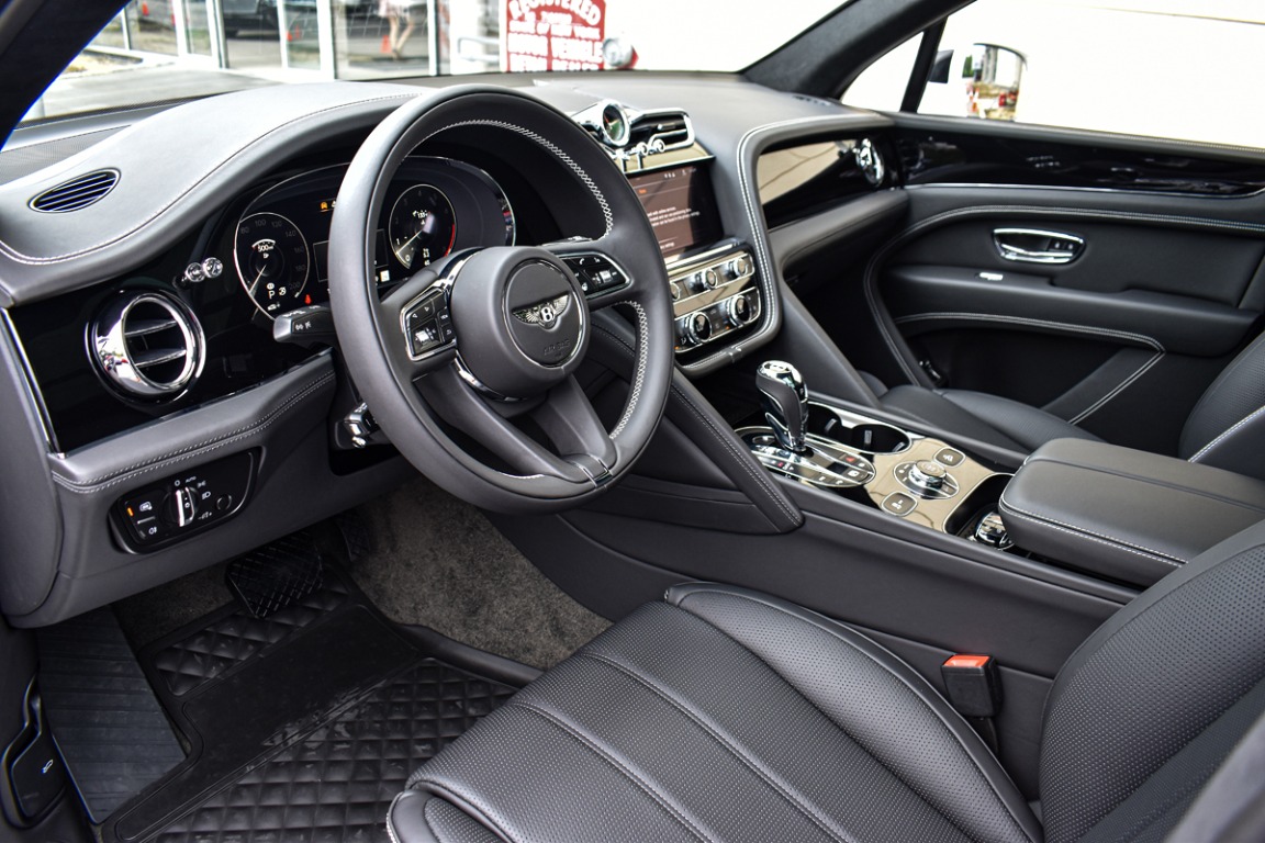 New 2023 Bentley Bentayga V8 V8 | St. Petersburg, FL