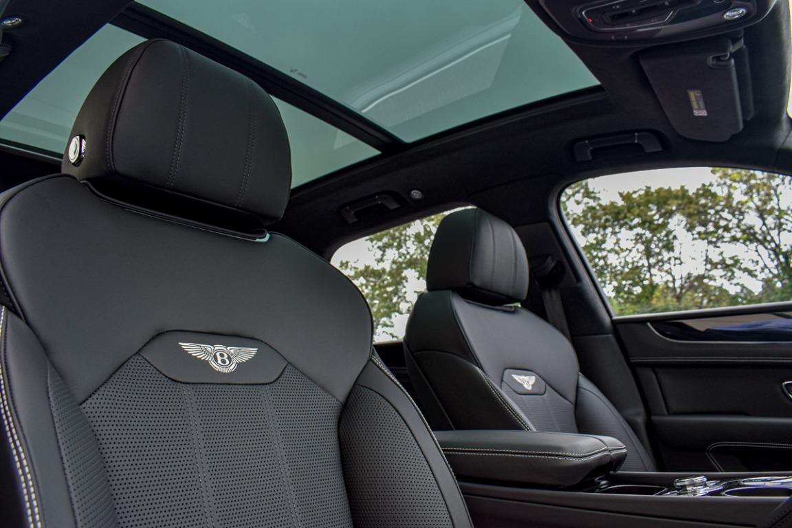New 2023 Bentley Bentayga V8 V8 | St. Petersburg, FL