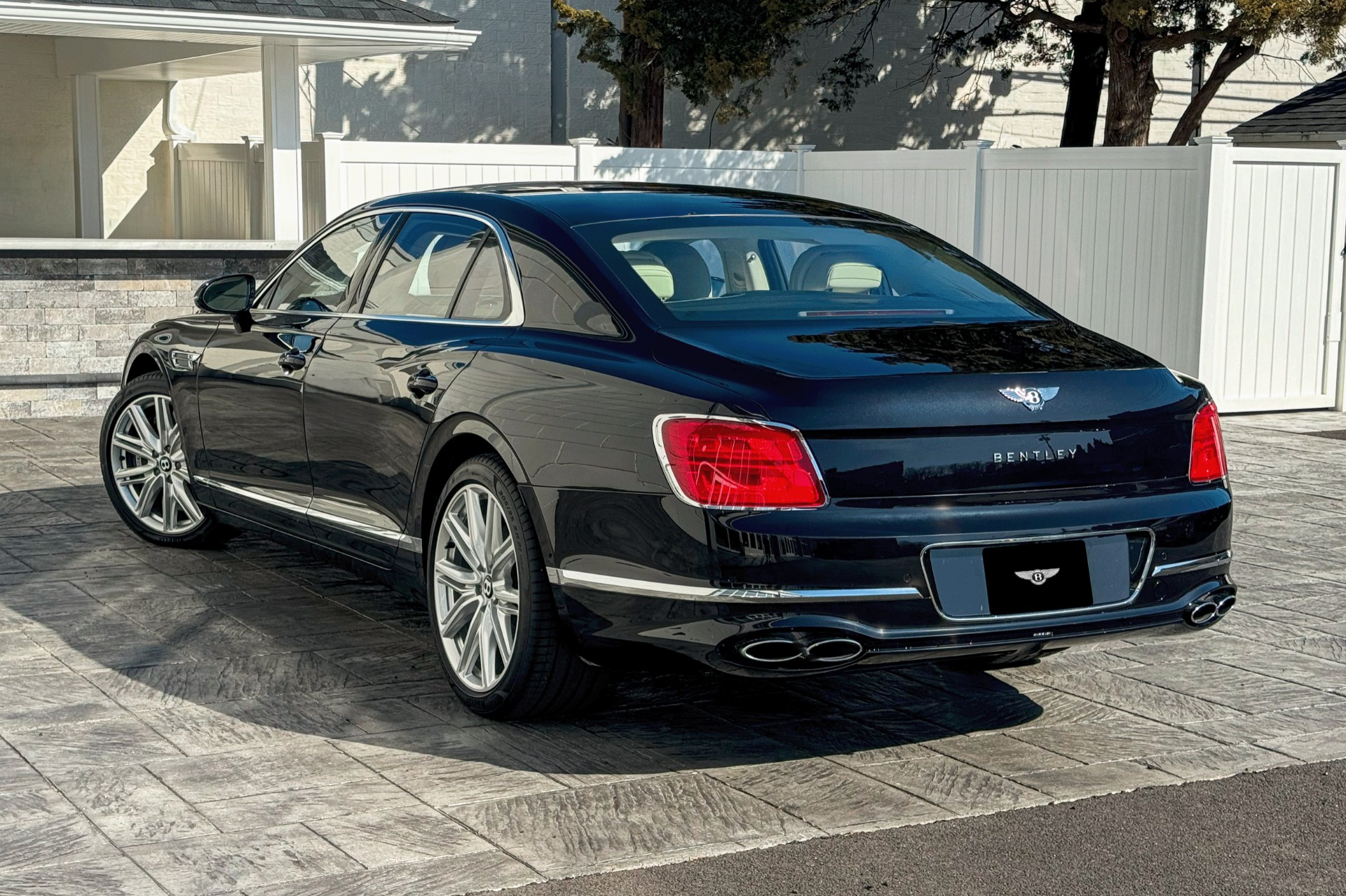 New 2023 Bentley Flying Spur V8 V8 | St. Petersburg, FL