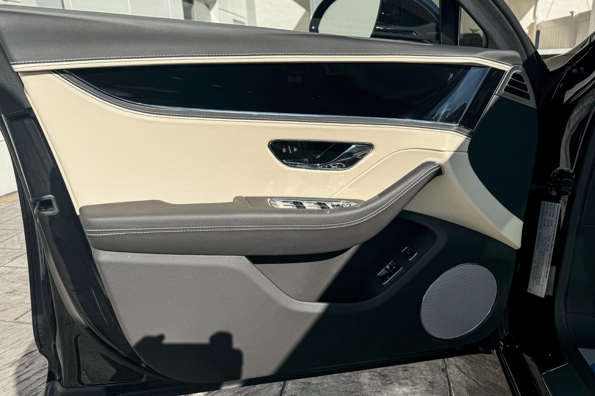 New 2023 Bentley Flying Spur V8 V8 | St. Petersburg, FL