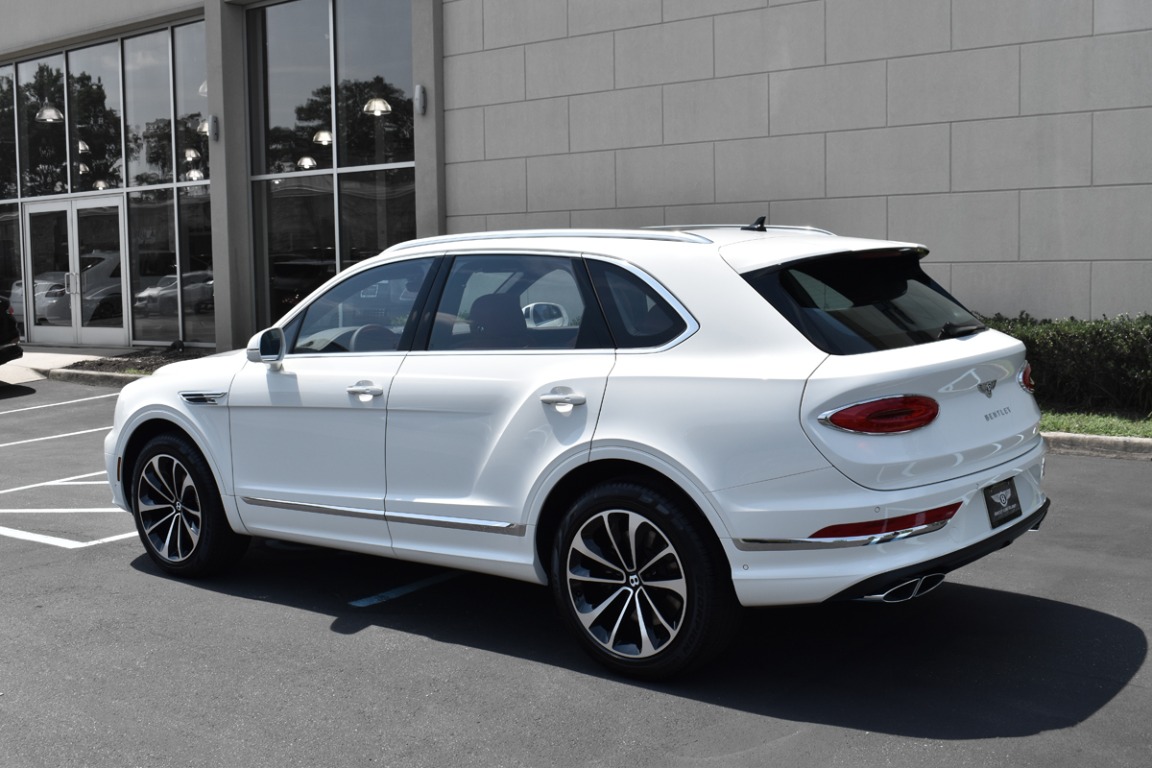 New 2023 Bentley Bentayga V8 | St. Petersburg, FL