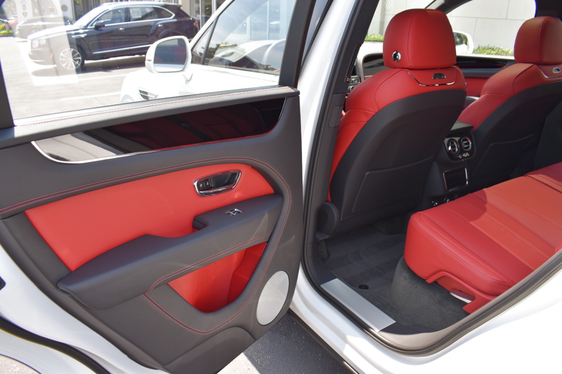 New 2023 Bentley Bentayga V8 | St. Petersburg, FL