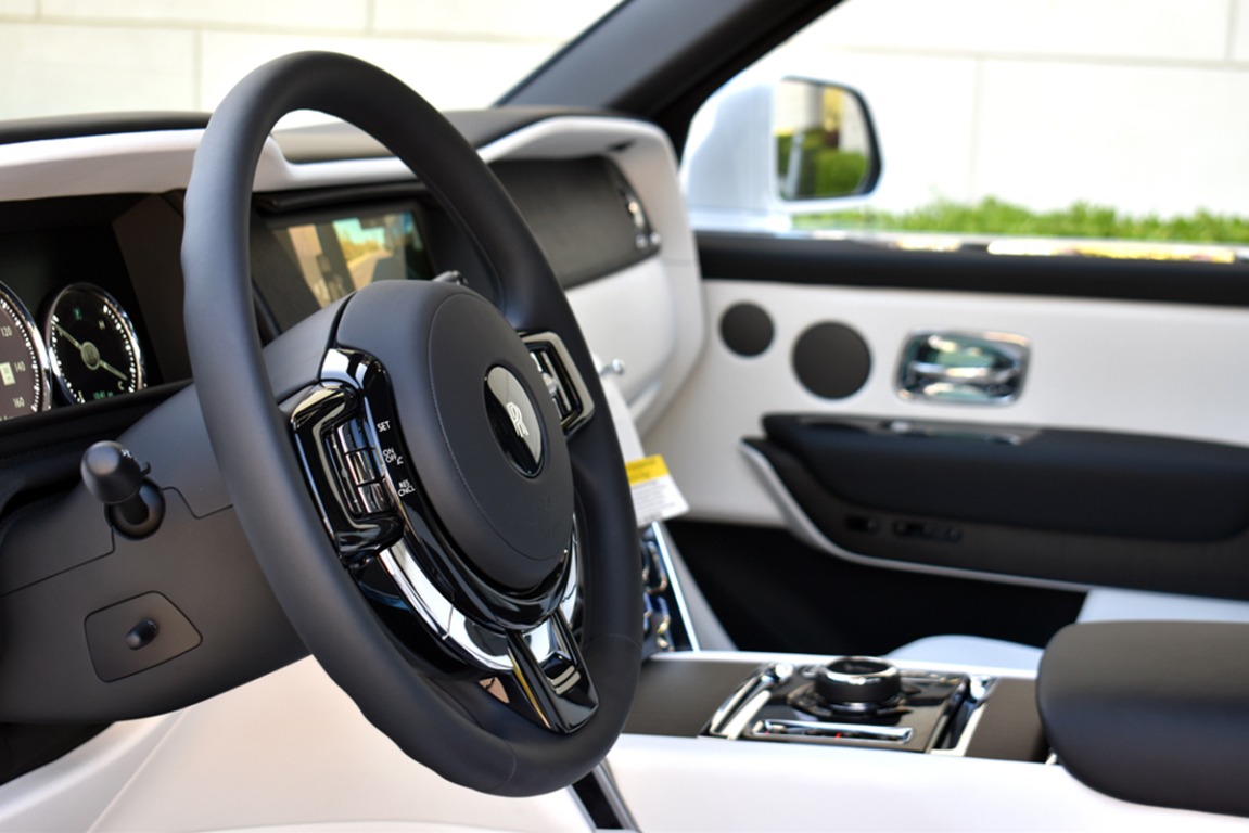New 2023 Rolls-Royce Cullinan | St. Petersburg, FL