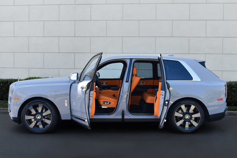 New 2023 Rolls-Royce Cullinan | St. Petersburg, FL
