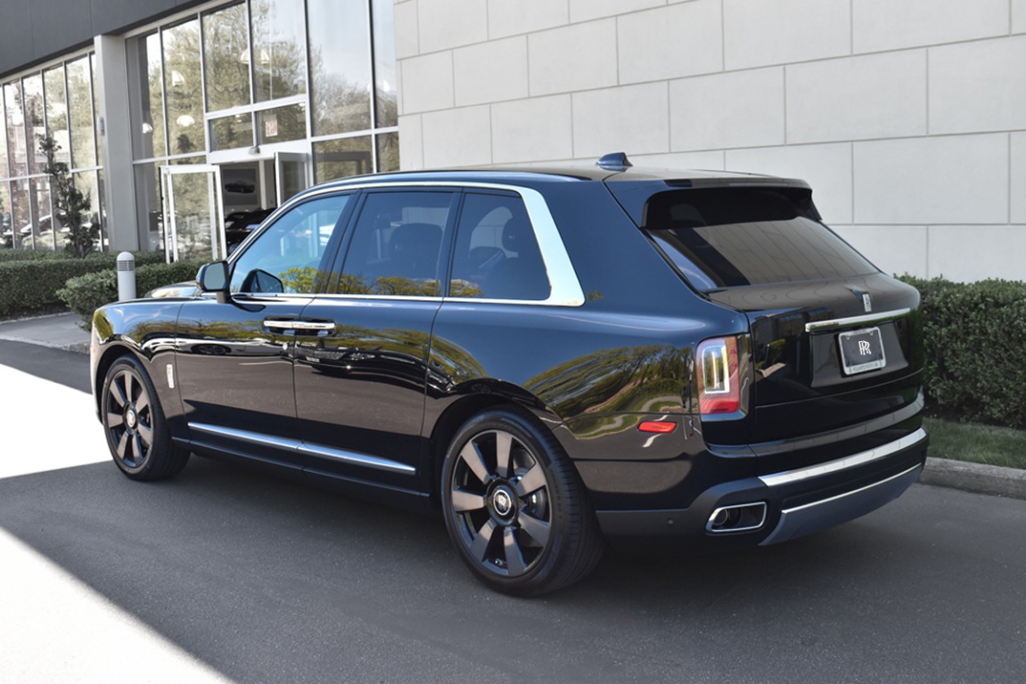 New 2023 Rolls-Royce Cullinan | St. Petersburg, FL