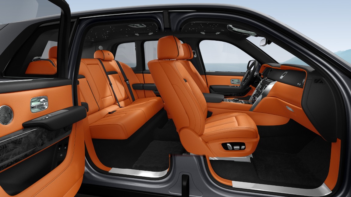 New 2023 Rolls-Royce Cullinan | St. Petersburg, FL