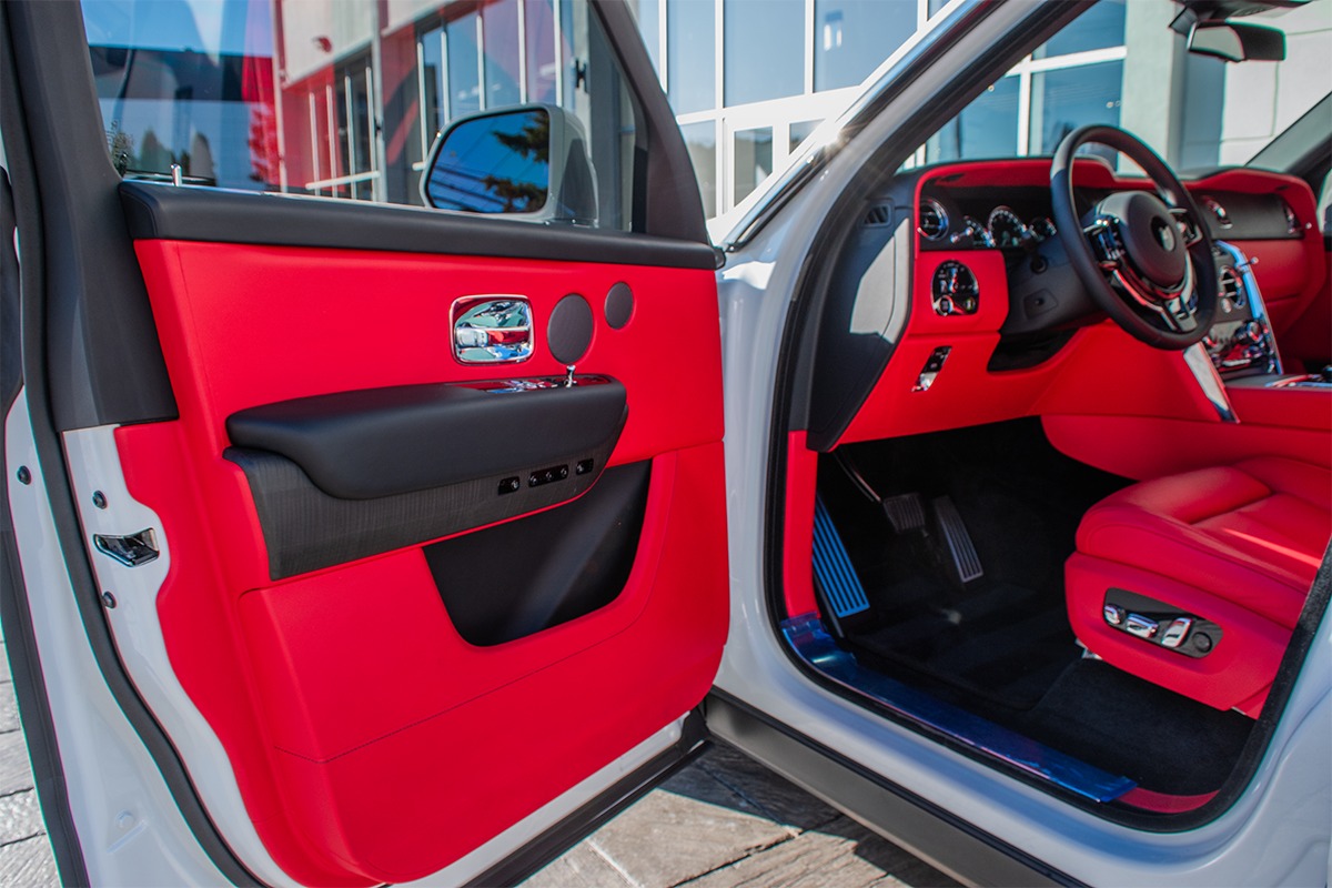 New 2023 Rolls-Royce Cullinan | St. Petersburg, FL