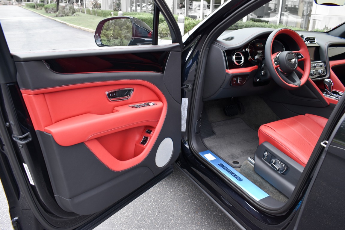 New 2023 Bentley Bentayga EWB | St. Petersburg, FL