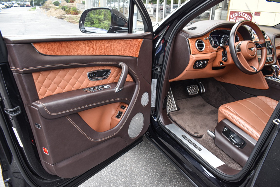 Used 2017 Bentley Bentayga W12 | St. Petersburg, FL