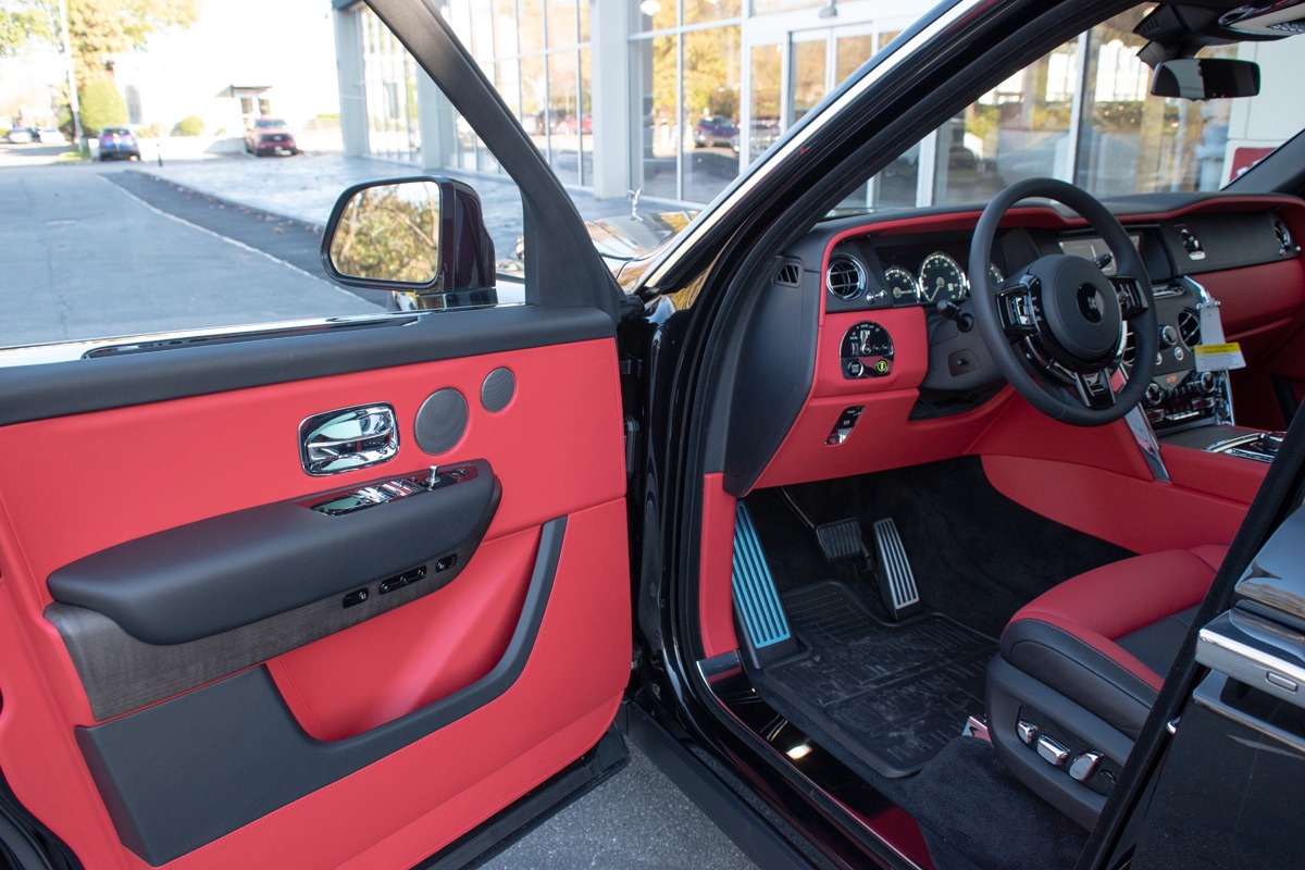 New 2024 Rolls-Royce Cullinan | St. Petersburg, FL