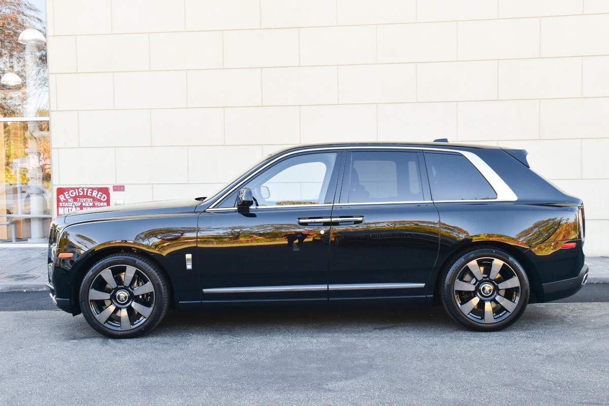 New 2024 Rolls-Royce Cullinan | St. Petersburg, FL