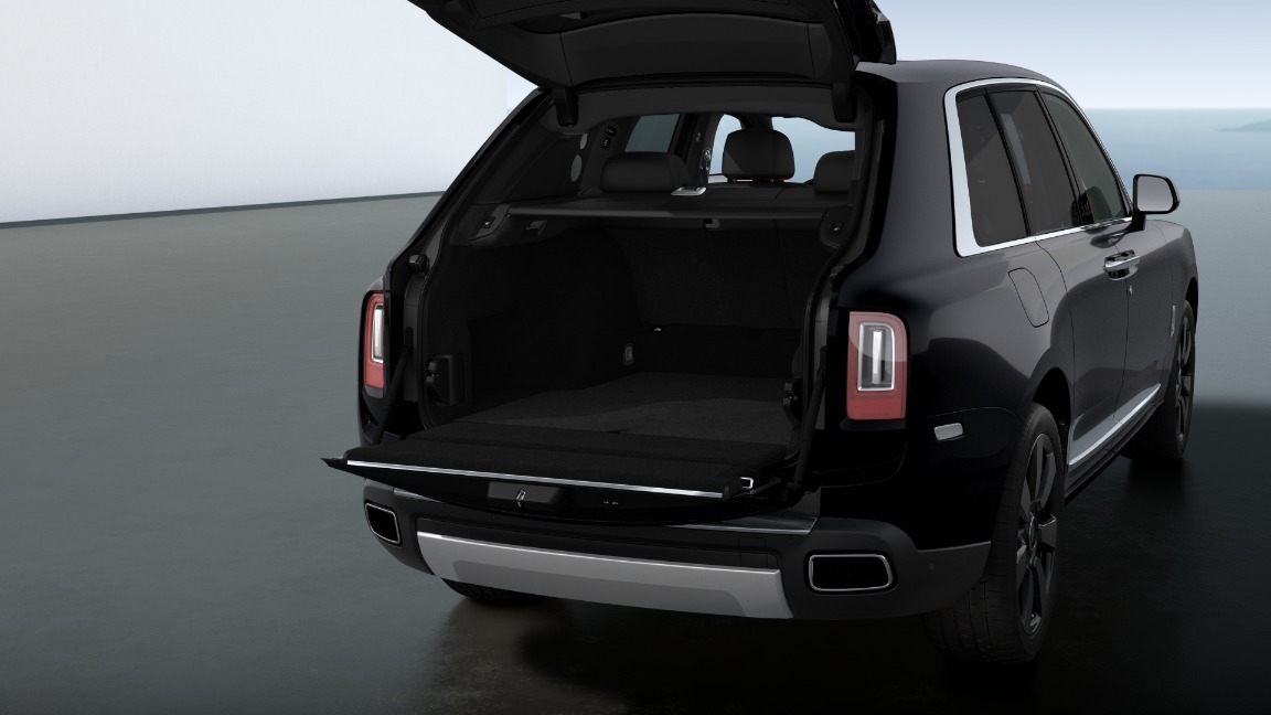 New 2024 Rolls-Royce Cullinan | St. Petersburg, FL
