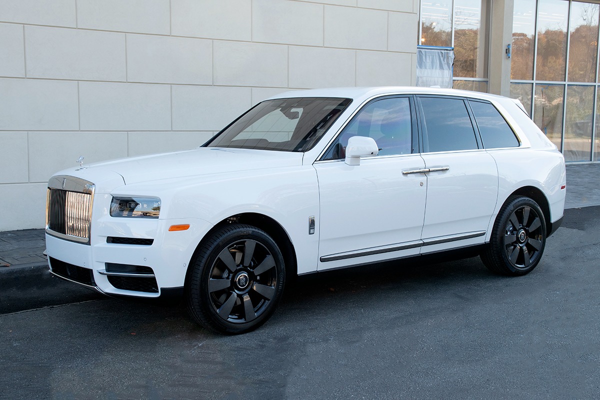 New 2024 Rolls-Royce Cullinan | St. Petersburg, FL